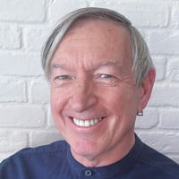Professor Ian De Vere