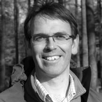 Graham Abrey trained as a building surveyor and has specialised for the past 10 years in contract work involving repair, conservation and maintenance of historic buildings