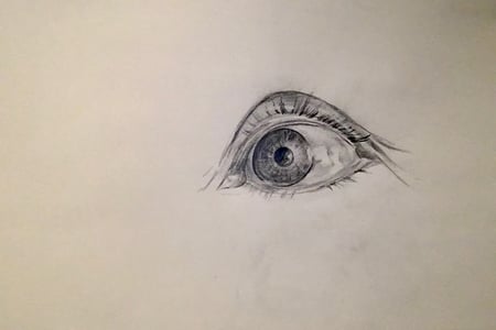 Drawing facial features, Šárka Darton 