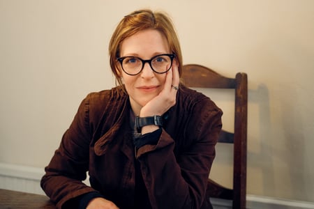 Mary Hampton - photo by Emile Holba