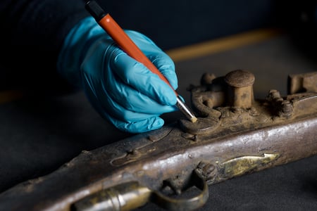 Conserving Arms & Armour at West Dean CPD course. Image credit Thom Atkinson
