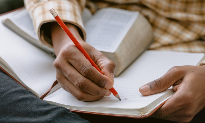 Degree and Diplomas in Creative Writing and Publishing