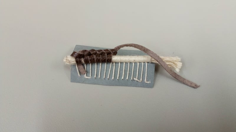 Figure 15: Endband model braided with one end (spine view)