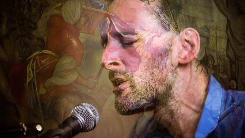 Alasdair Roberts. Photos by Jo Higgs at joyen.org