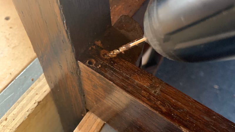 Fig 3. Drilling at 45 degrees into the joint cavity 