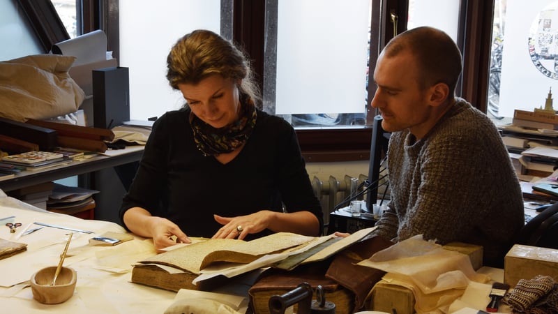 David Plummer at Leiden University Library, the Netherlands