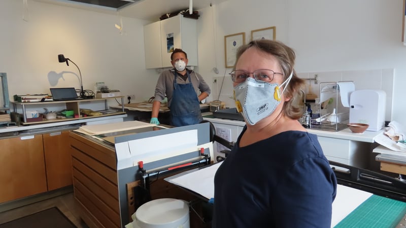 Ian and Ruth in the studio during Covid-times