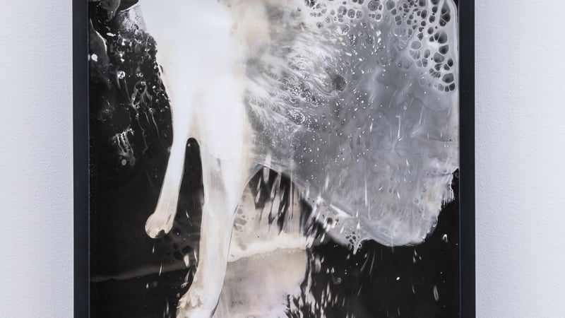 Gabriele Beveridge, Cosmetic Universals Choke II, 2018