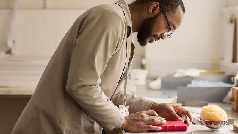 Conservation of Books course at West Dean