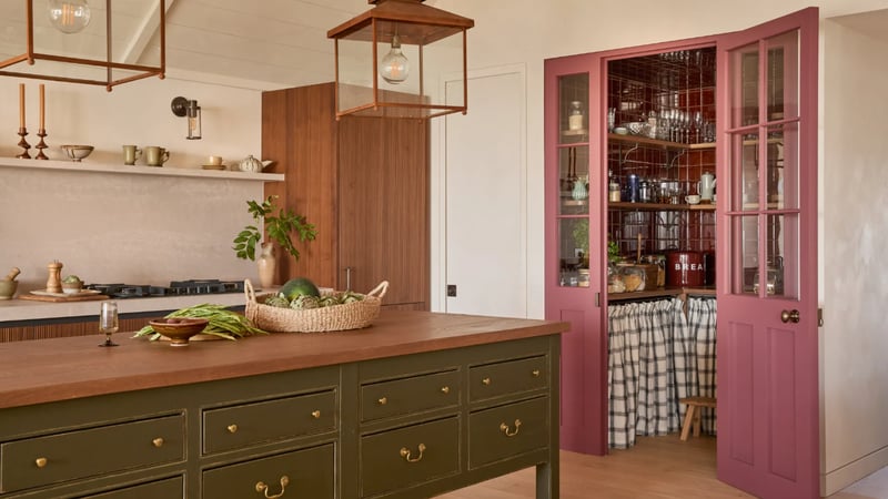 Isabella Worsley - Credit:Helen Cathcart