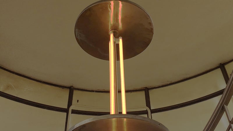 Erich Mendelsohn's light fitting within the spiral stairway