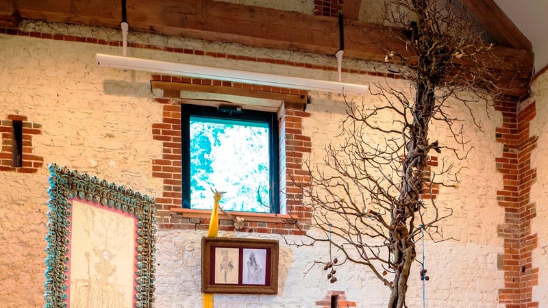 Georgia Hughes, MA Visual Arts Summer Show 2016 (photo credit ISON)