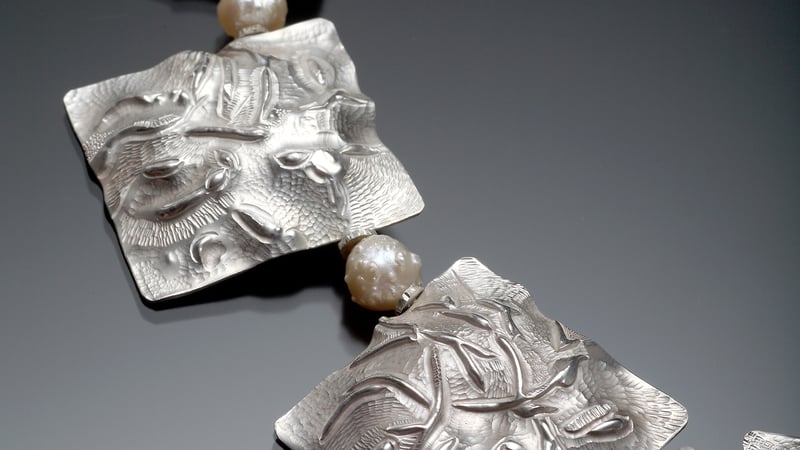 Nancy Megan Corwin Tender Thorns Neclace detail