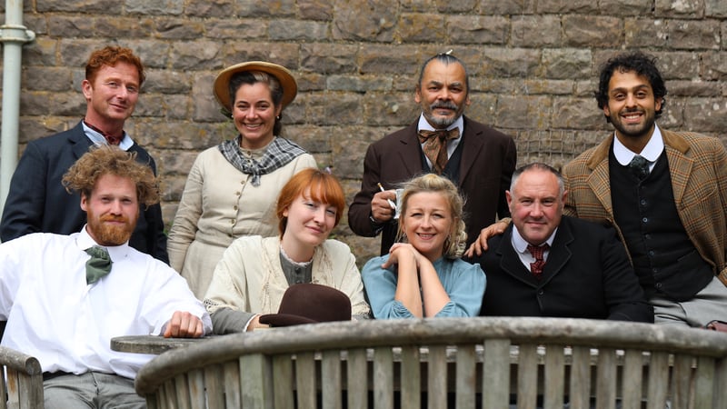 The cast of The Victorian House of Arts and Crafts 
