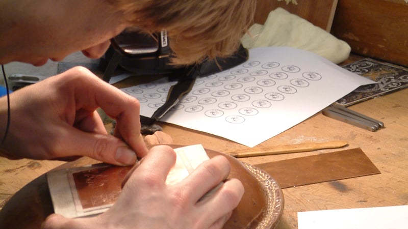 engraving with Wayne Parrott