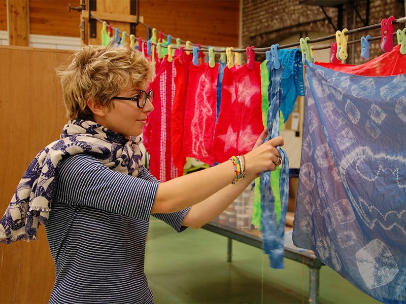 Funding for short courses in art and craft