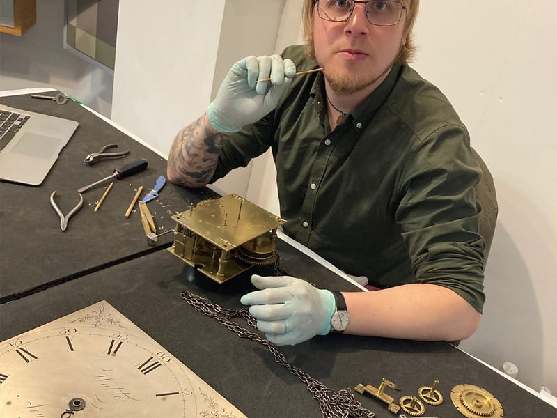 Dale Sardeson Clocks