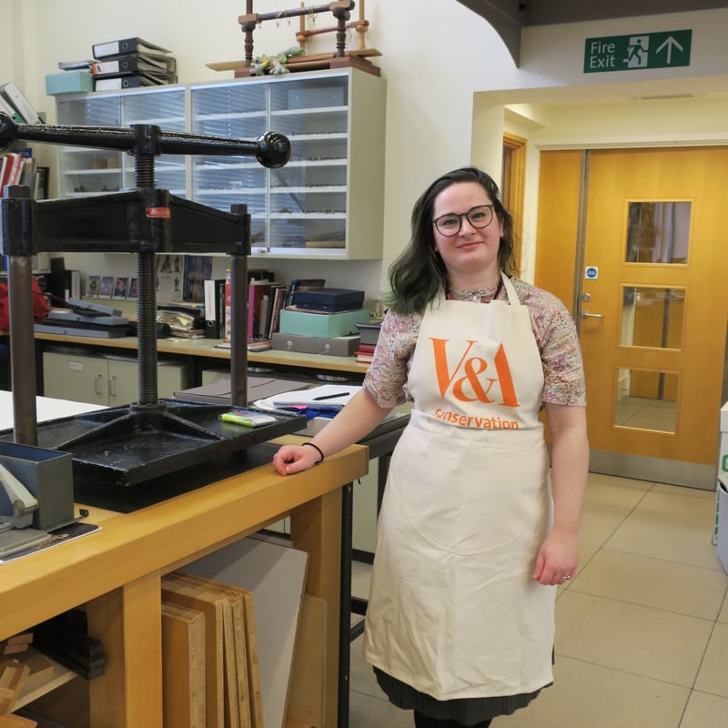 Nayla Maaruf at the V&A Museum, London