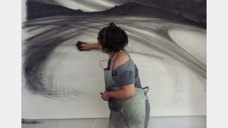 Landscape drawing with charcoal with Kate Boucher