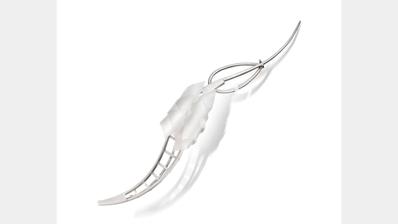 Sarah Macrae penannular Brooch photo by Paul Hartley