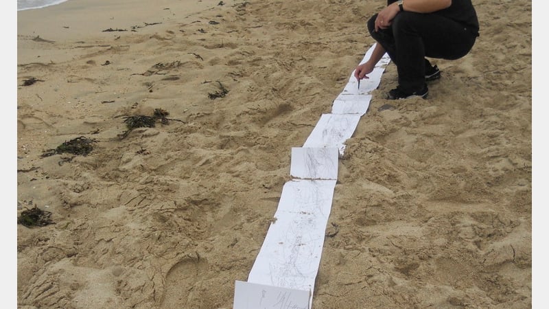 Geoff Hands - Drawing on the beach, 2020