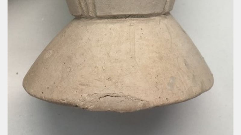 Figure 3: Indentation mark to the base