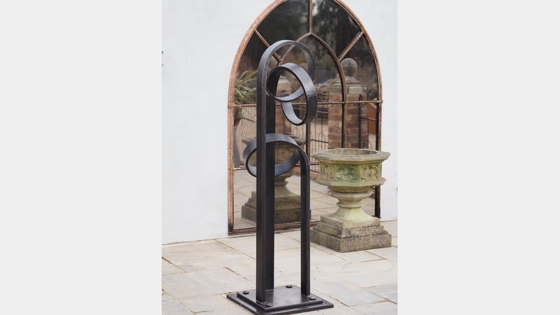 Thomas Gontar sculpture