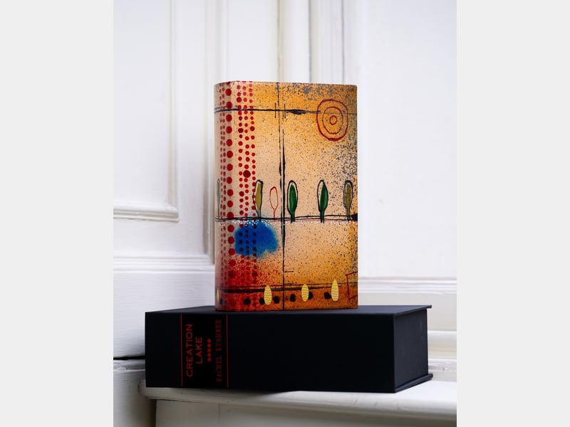 Rachel Kushner’s Creation Lake by designer Nicky Oliver. © Ben Watkins for the Booker Prize Foundation