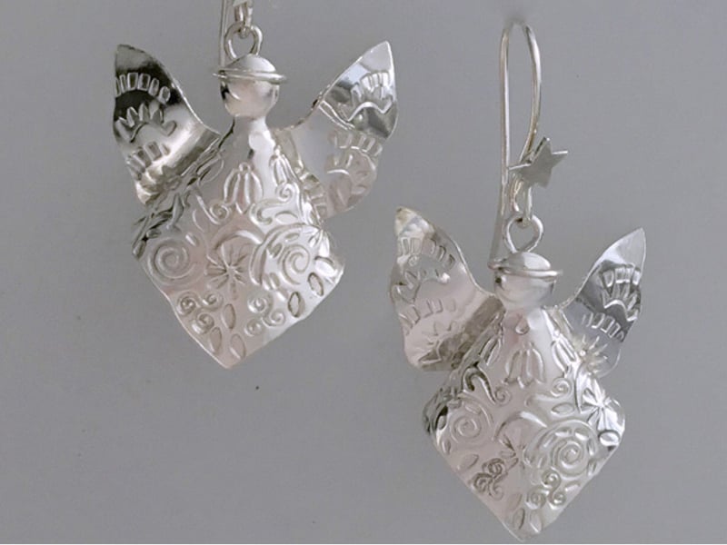 Sarah_Macrae_Festive_Jewellery_Making_West_Dean