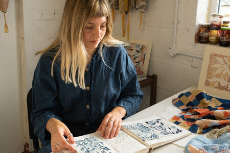 Sophie Bowen in the studio. Anna Clark photography